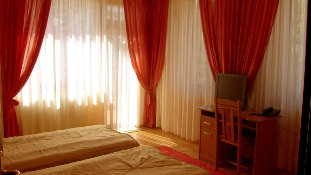 Family Hotel Silvestar Veliko Tarnovo Luaran gambar