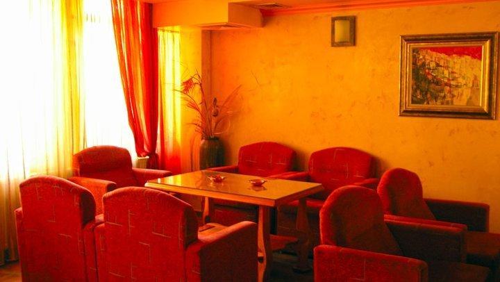 Family Hotel Silvestar Veliko Tarnovo Luaran gambar