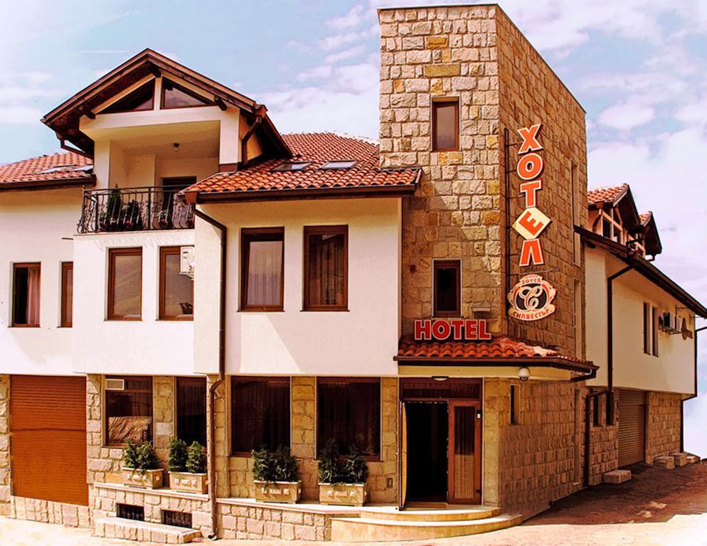 Family Hotel Silvestar Veliko Tarnovo Luaran gambar